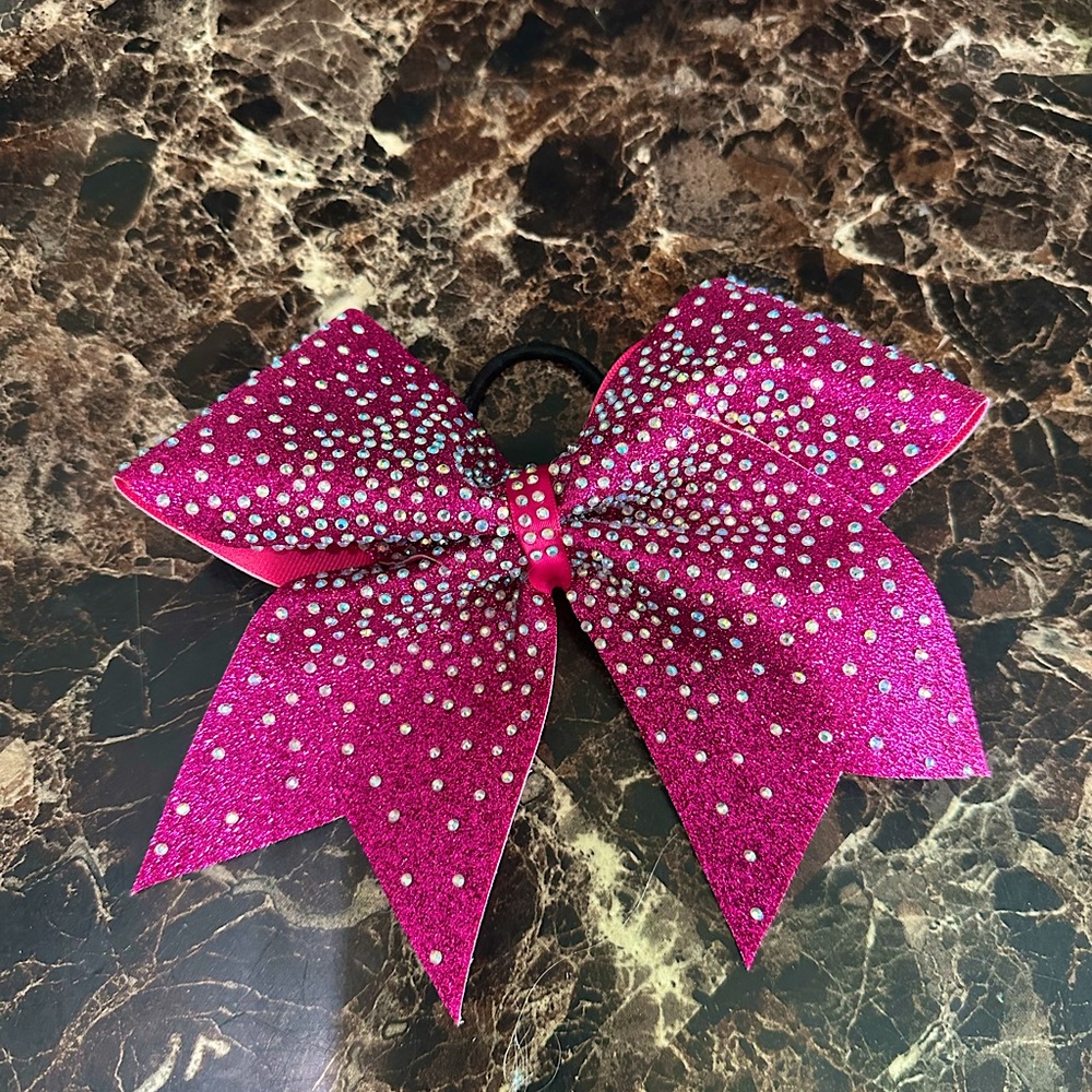 Pink diamond cheer bow